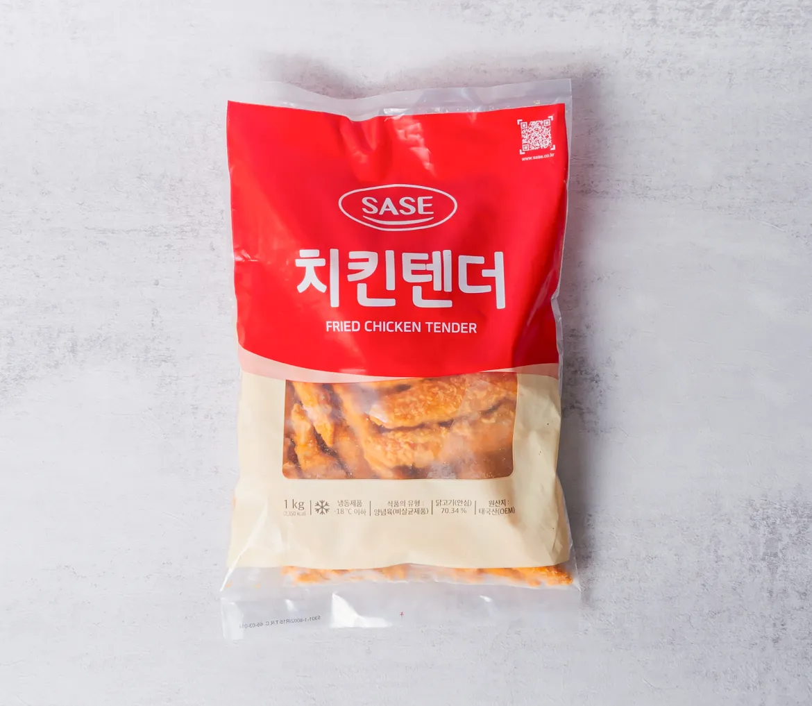 사세 치킨텐더 1kg 전면 지퍼백 패키지 외형 및 대용량 가성비를 강조하는 제품 단독 이미지